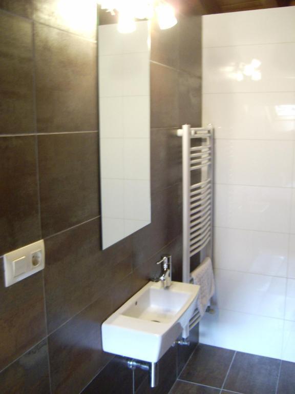 Apartamentos El Cordial De Fausto Llanes Bilik gambar